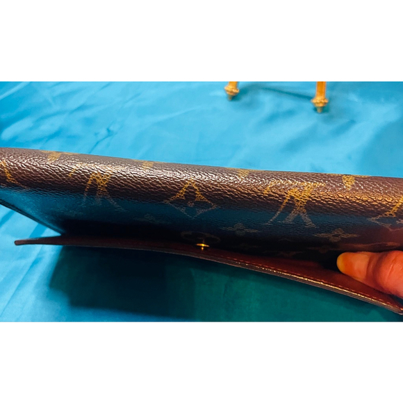 Louis Vuitton Monogram International Wallet Brown/Tan GUC - Picture 14 of 16